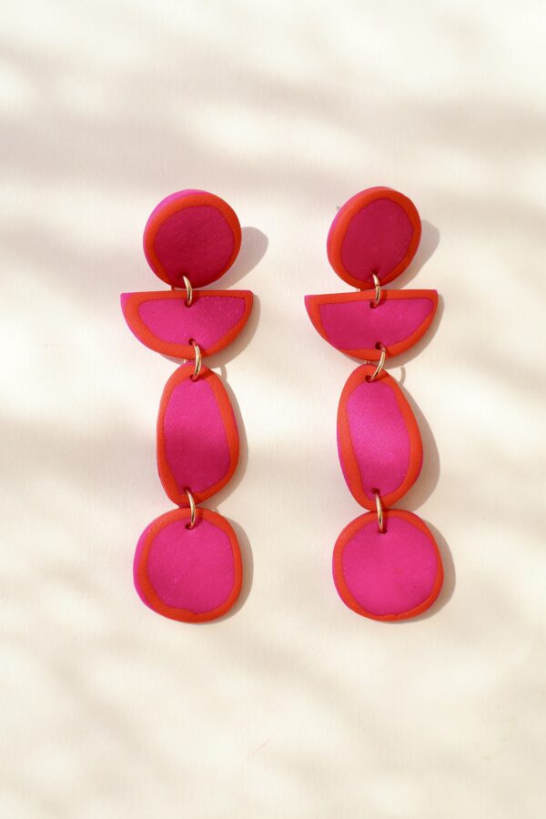 VENUS LONG EARRINGS