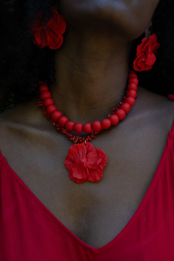 RED HIBISCUS NECKLACE